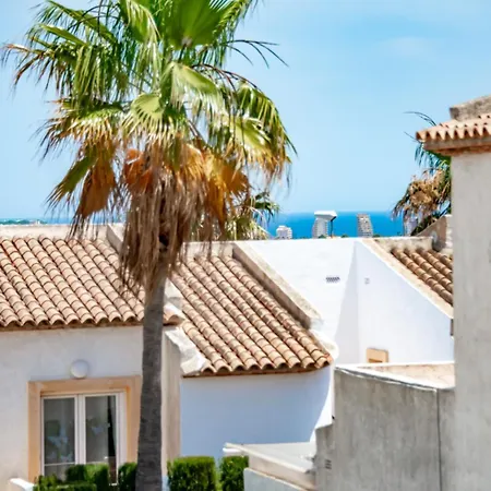 Puerta Del Sol En 度假居 *