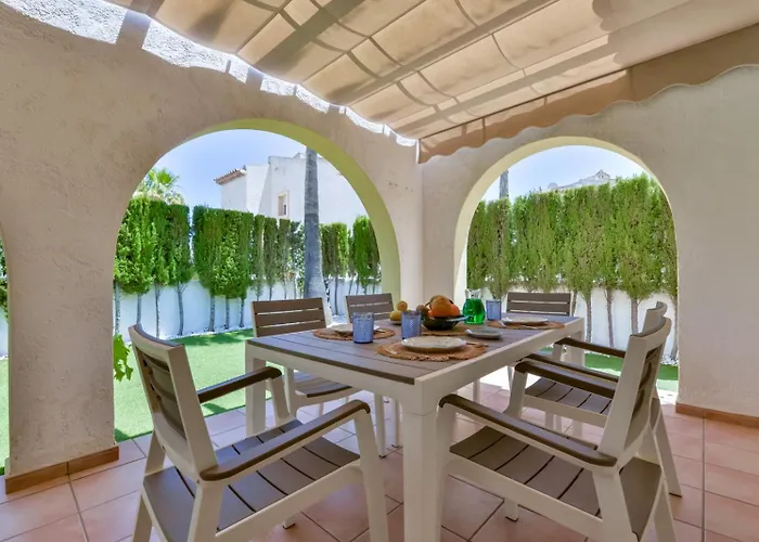 Puerta Del Sol En 度假居