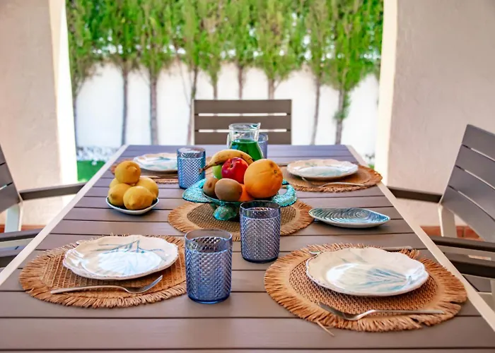 Puerta Del Sol En Nyaraló *